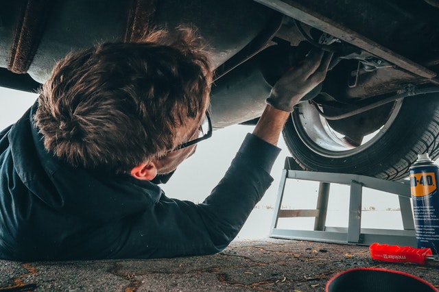 What You Need to Know to Become a Mechanic